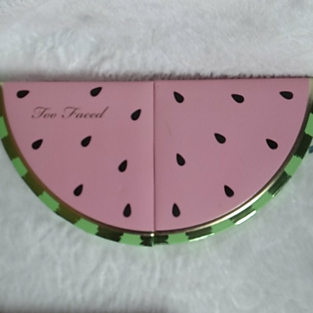 Too Faced face and eye palette